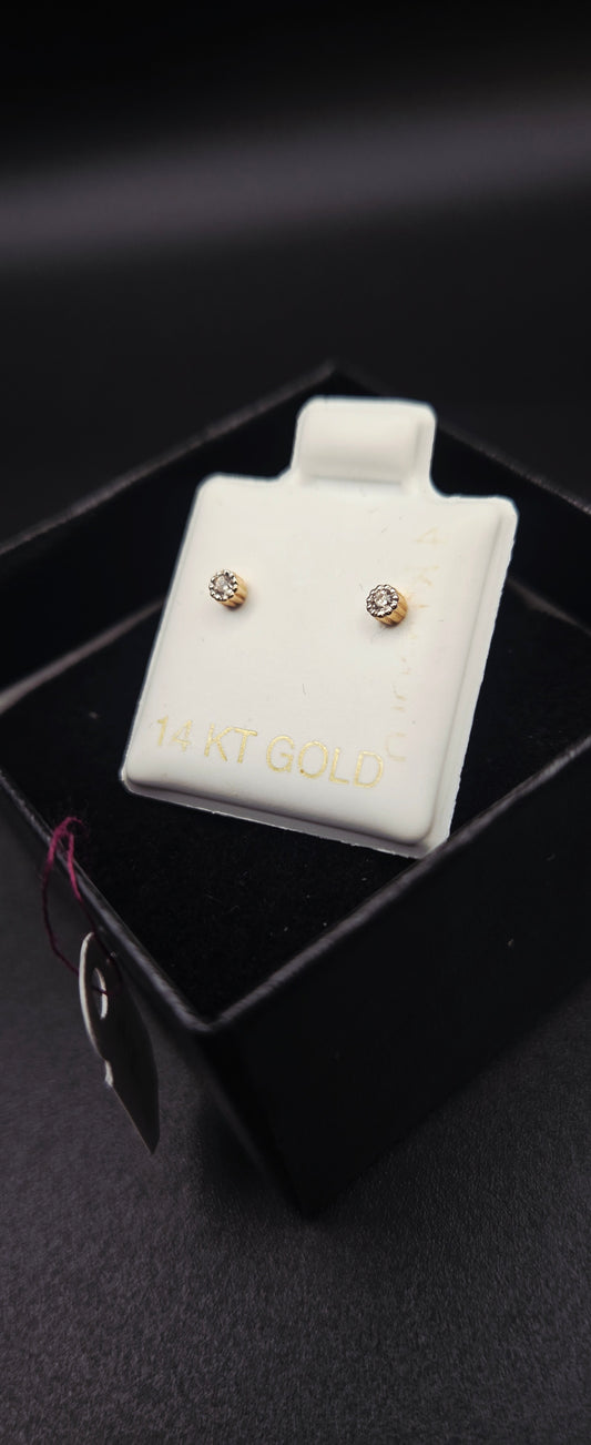 14K Solid Gold Natural Diamond Stud Earrings – 0.03 CT Minimalist