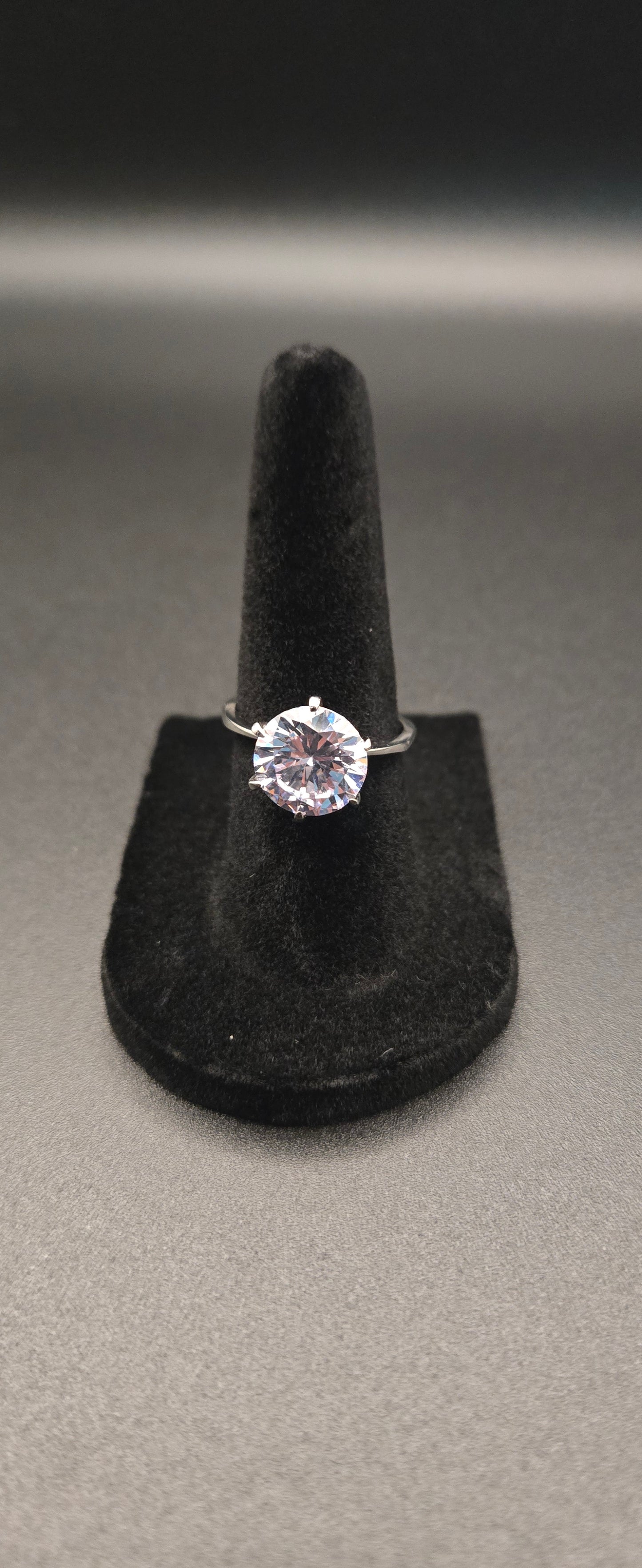 Rhodium Plated Solitaire Ring – 3.87 CT Cubic Zirconia – Size 6
